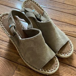TOMS Monica espadrille wedges. Size 6.5. Never worn
